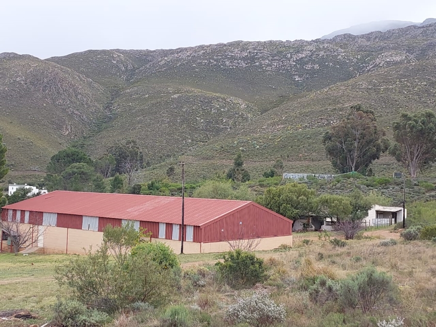 7 Bedroom Property for Sale in Ladismith Rural Western Cape